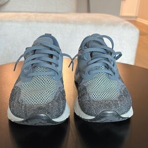 Nike Gray and Green Athletic Shoes with Cushioned Midsole